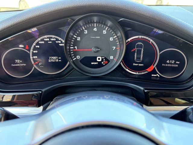 Used 2018 Porsche Panamera RWD image 10