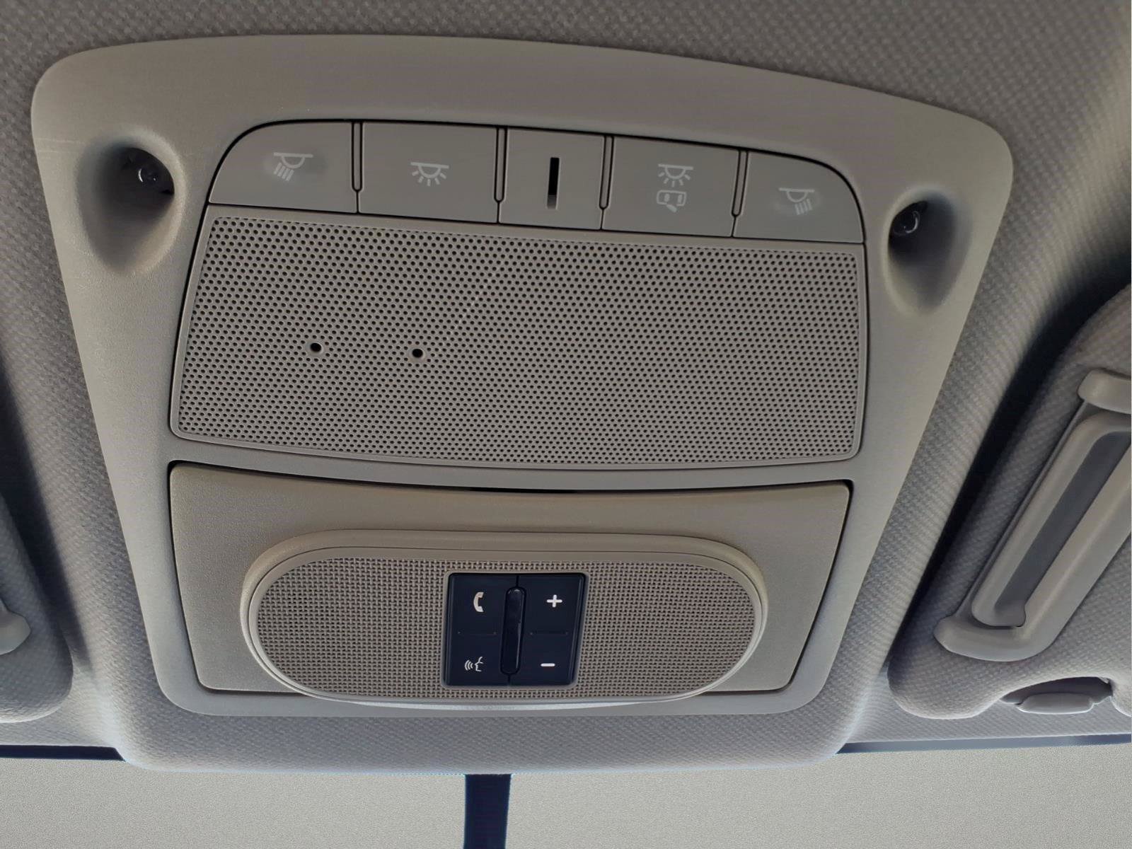 Used 2014 Nissan Sentra SR FWD image 28
