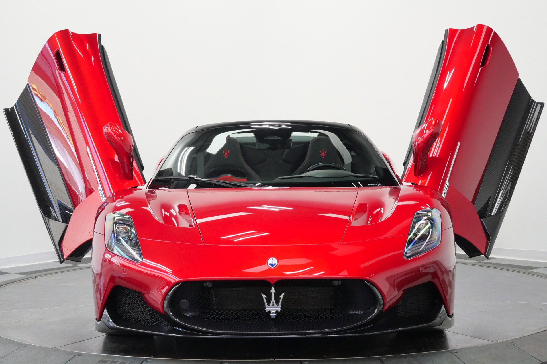 Used 2023 Maserati MC20 Spyder RWD image 54