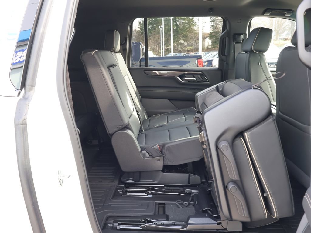 New 2026 GMC Yukon XL Elevation w/ LPO, Elevation Black Package image 40