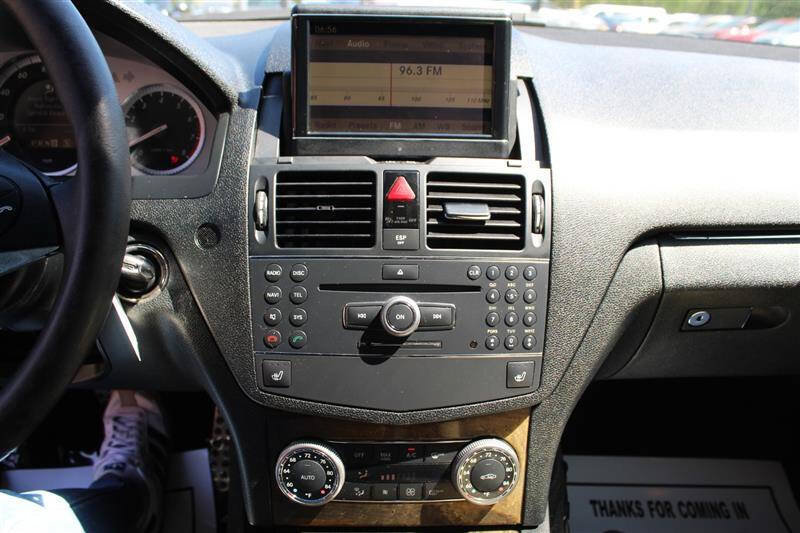 Used 2008 Mercedes-Benz C 350 Sport image 19