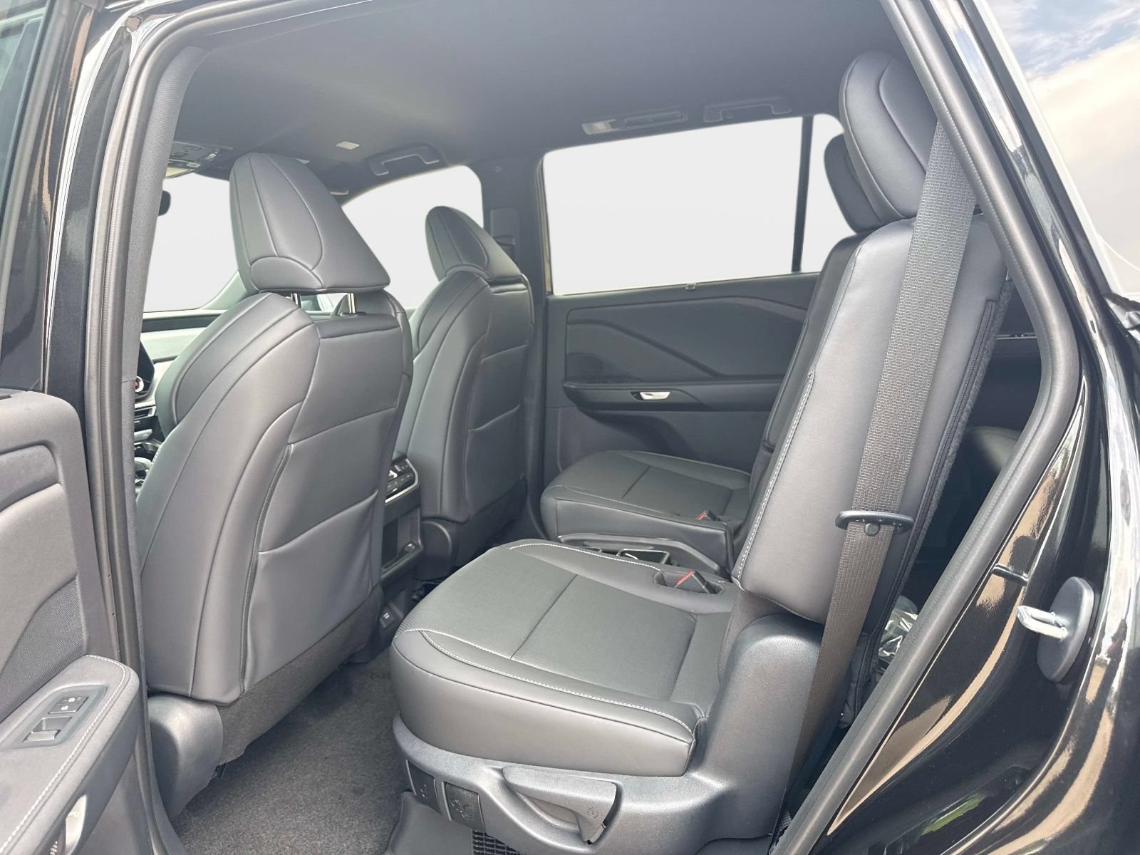 New 2026 Lexus TX 500h AWD image 12