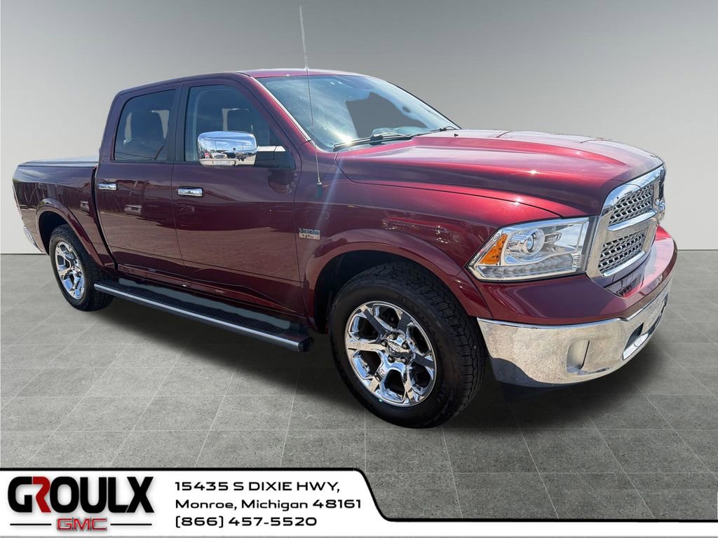 Used 2016 RAM 1500 Laramie w/ Convenience Group AWD/4WD image 8