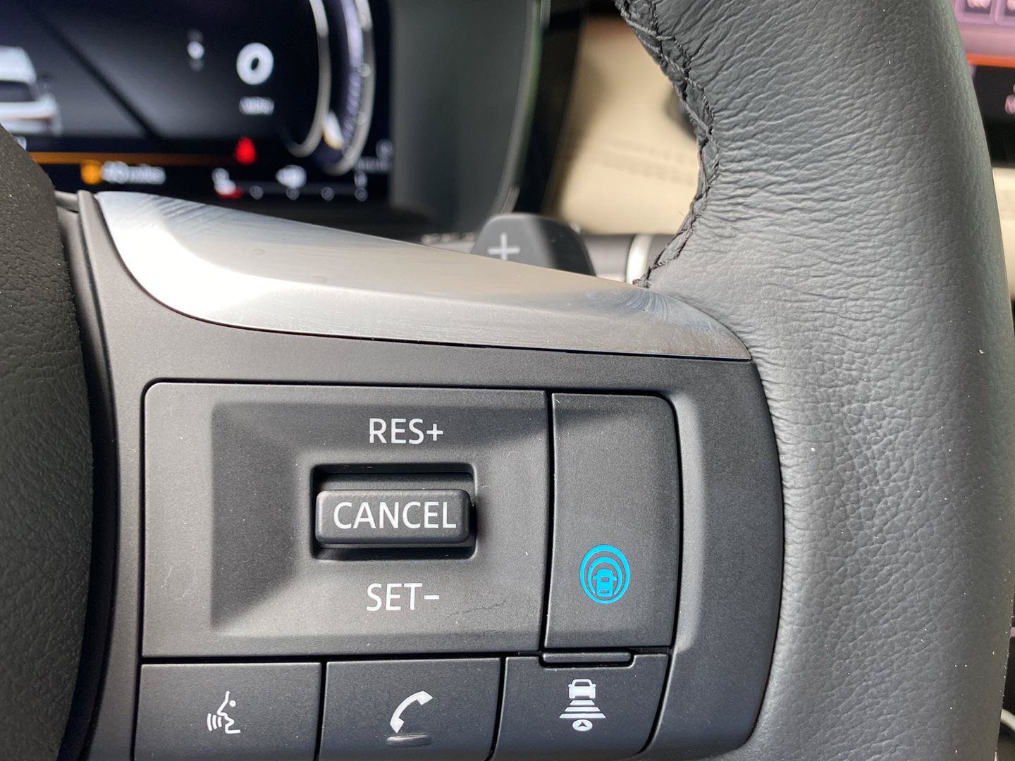 Used 2024 INFINITI QX60 Luxe AWD/4WD image 48