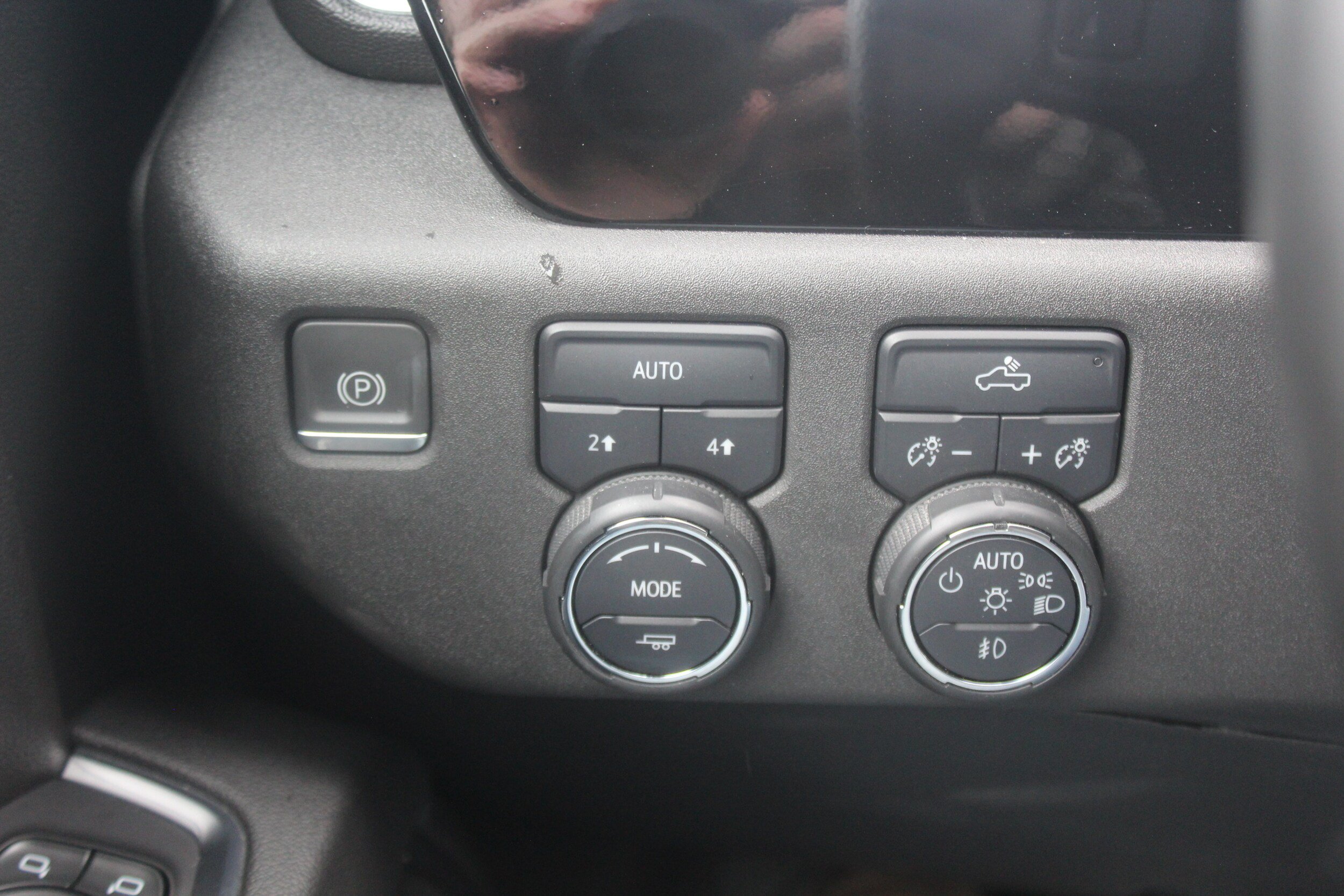Used 2023 Chevrolet Silverado 1500 RST w/ Convenience Package II AWD/4WD image 11