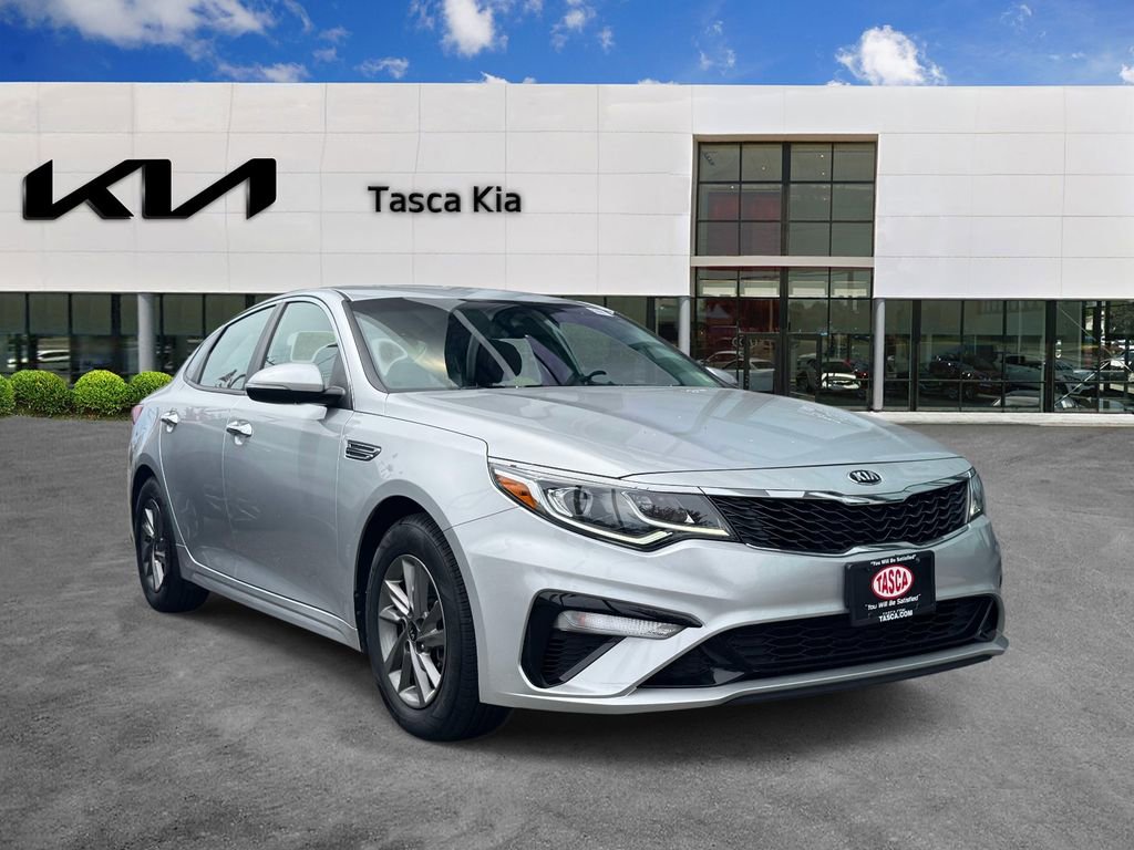 Used 2020 Kia Optima LX FWD image 1