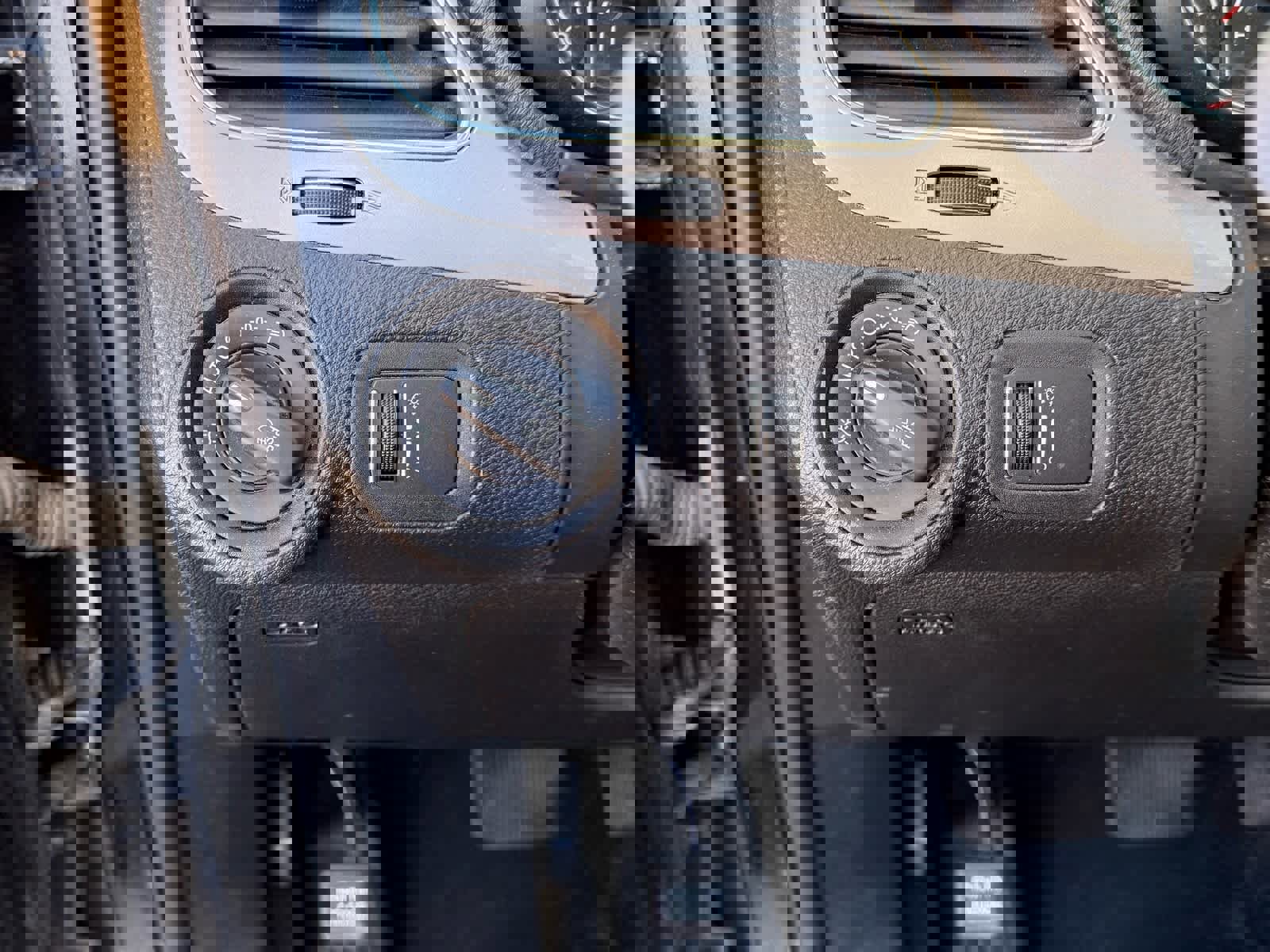 Used 2017 Dodge Journey Crossroad image 18