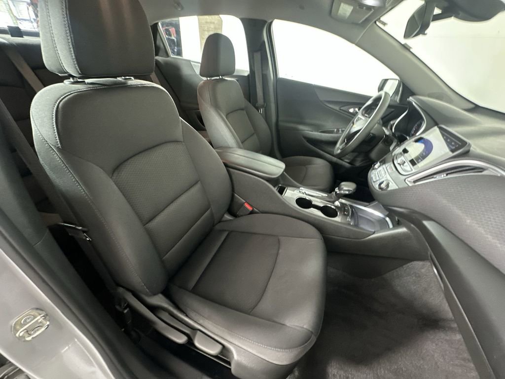 Certified 2022 Chevrolet Malibu LT FWD image 29