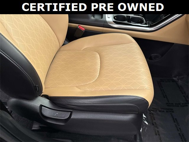 Certified 2024 Kia Carnival EX image 10