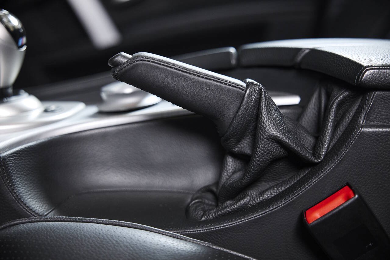 Used 2006 BMW M5 RWD image 74