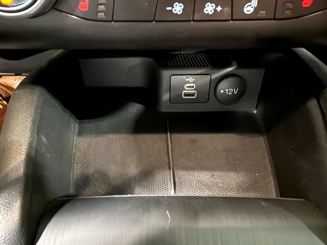 Used 2024 Ford Escape Active AWD/4WD image 24