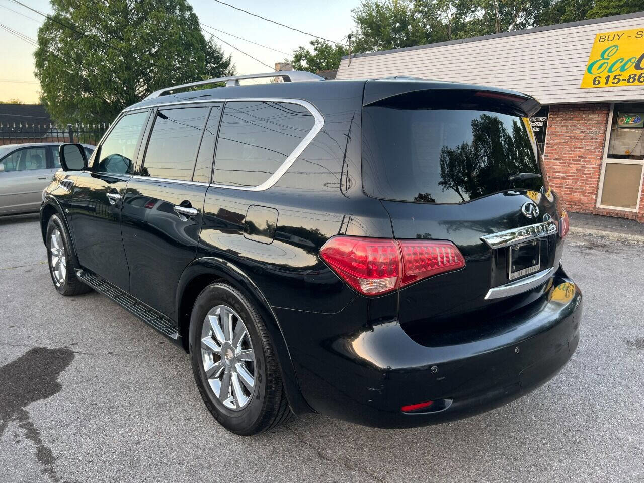 Used 2014 INFINITI QX80 4WD w/ Theater Package image 11