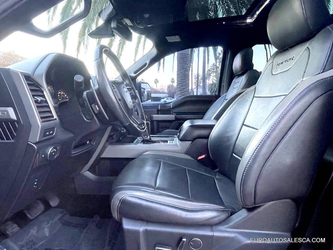 Used 2018 Ford F150 Raptor w/ Equipment Group 802A Luxury image 23