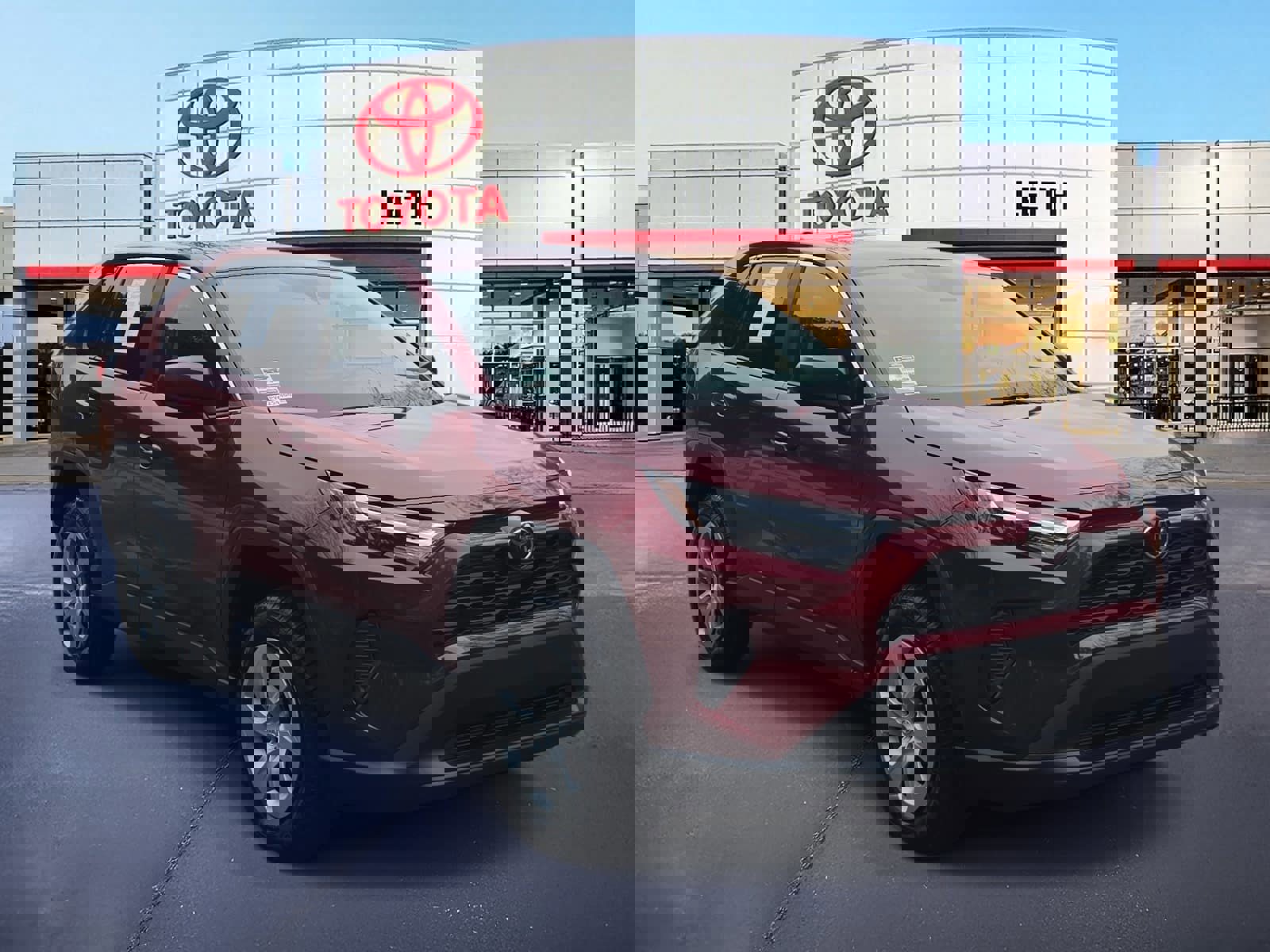 Used 2023 Toyota RAV4 LE image 3