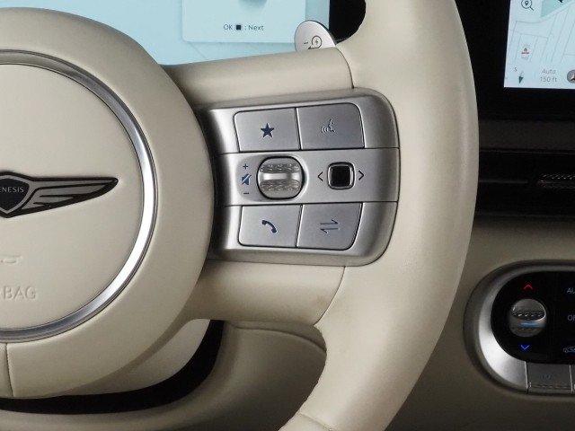 Used 2024 Genesis GV60 Advanced image 22