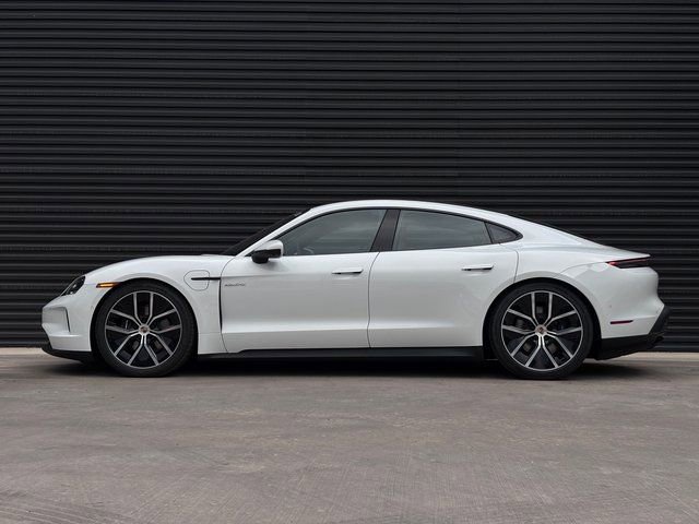 New 2026 Porsche Taycan image 2