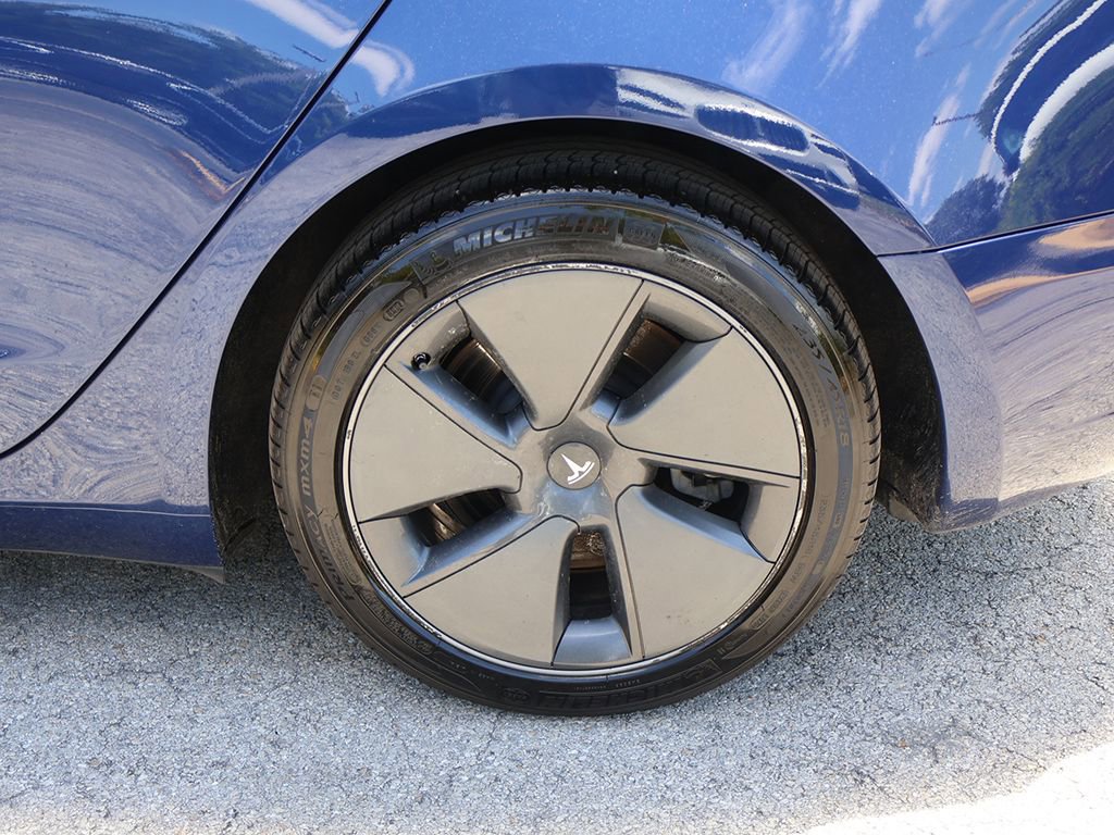 Used 2023 Tesla Model 3 Standard Range RWD image 23