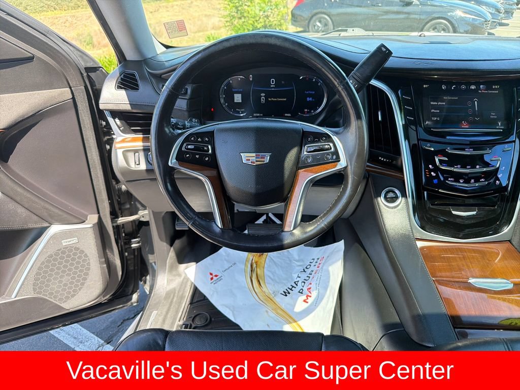 Used 2020 Cadillac Escalade ESV Luxury AWD/4WD image 13