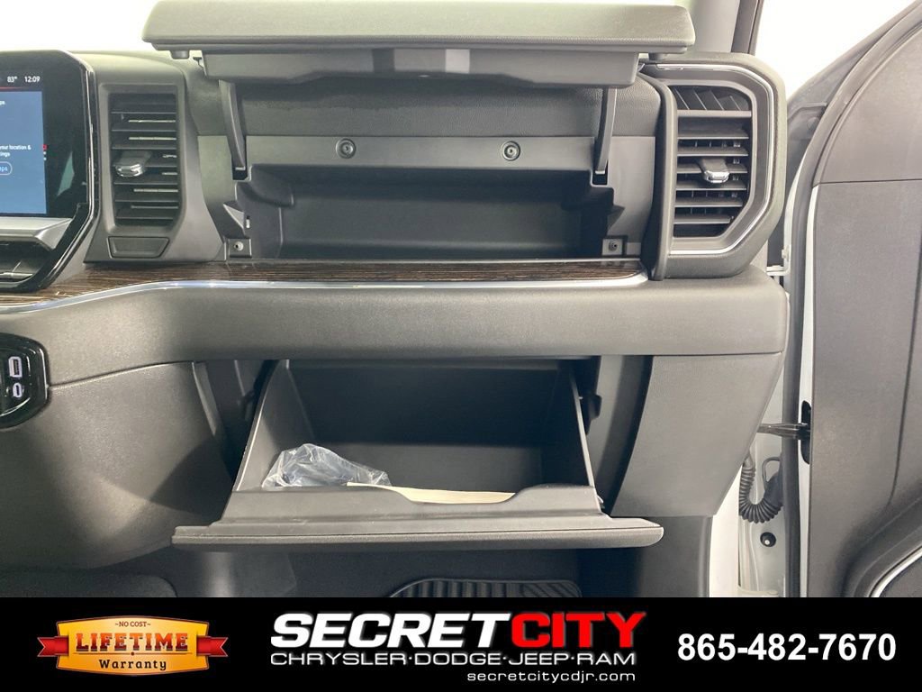 Used 2023 GMC Sierra 1500 Elevation image 31