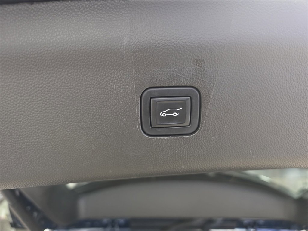 Certified 2023 Buick Enclave Essence w/ Experience Buick Package image 13