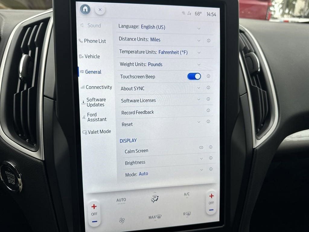 New 2024 Ford Edge SE w/ Black Appearance Package image 25