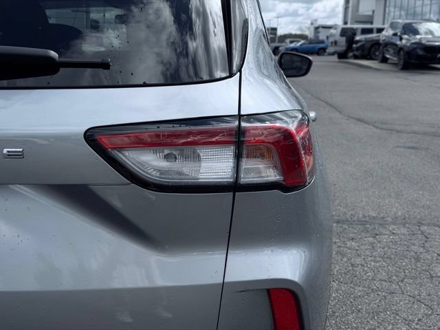 Used 2022 Ford Escape SEL FWD image 8