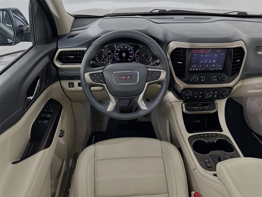 Used 2023 GMC Acadia Denali image 25