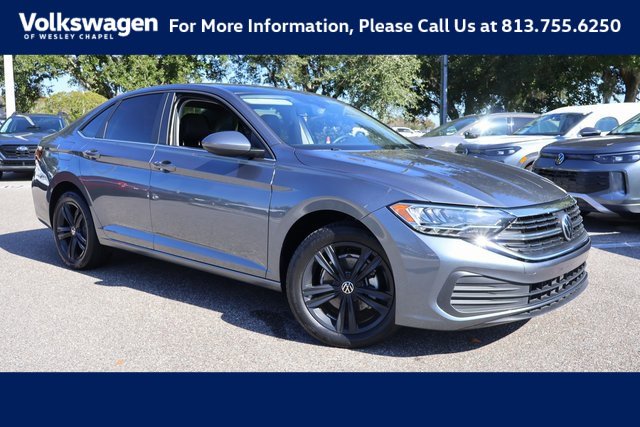 Certified 2023 Volkswagen Jetta SE