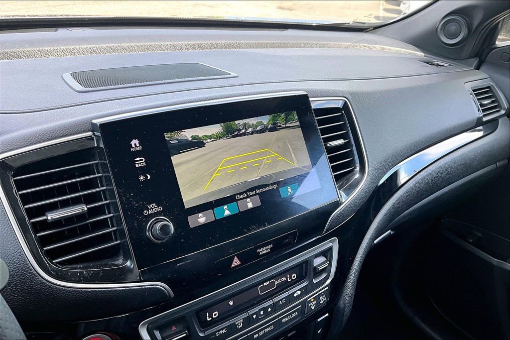 Used 2020 Honda Passport Touring image 13