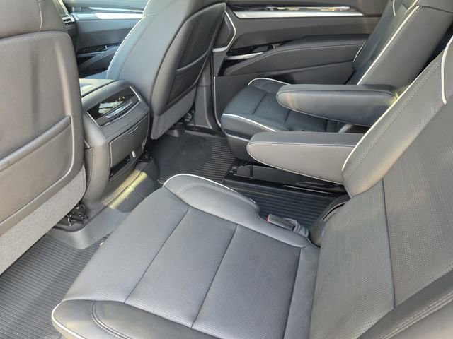 Used 2026 Cadillac Escalade 2WD image 24