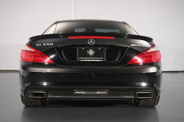Used 2014 Mercedes-Benz SL 550 image 21