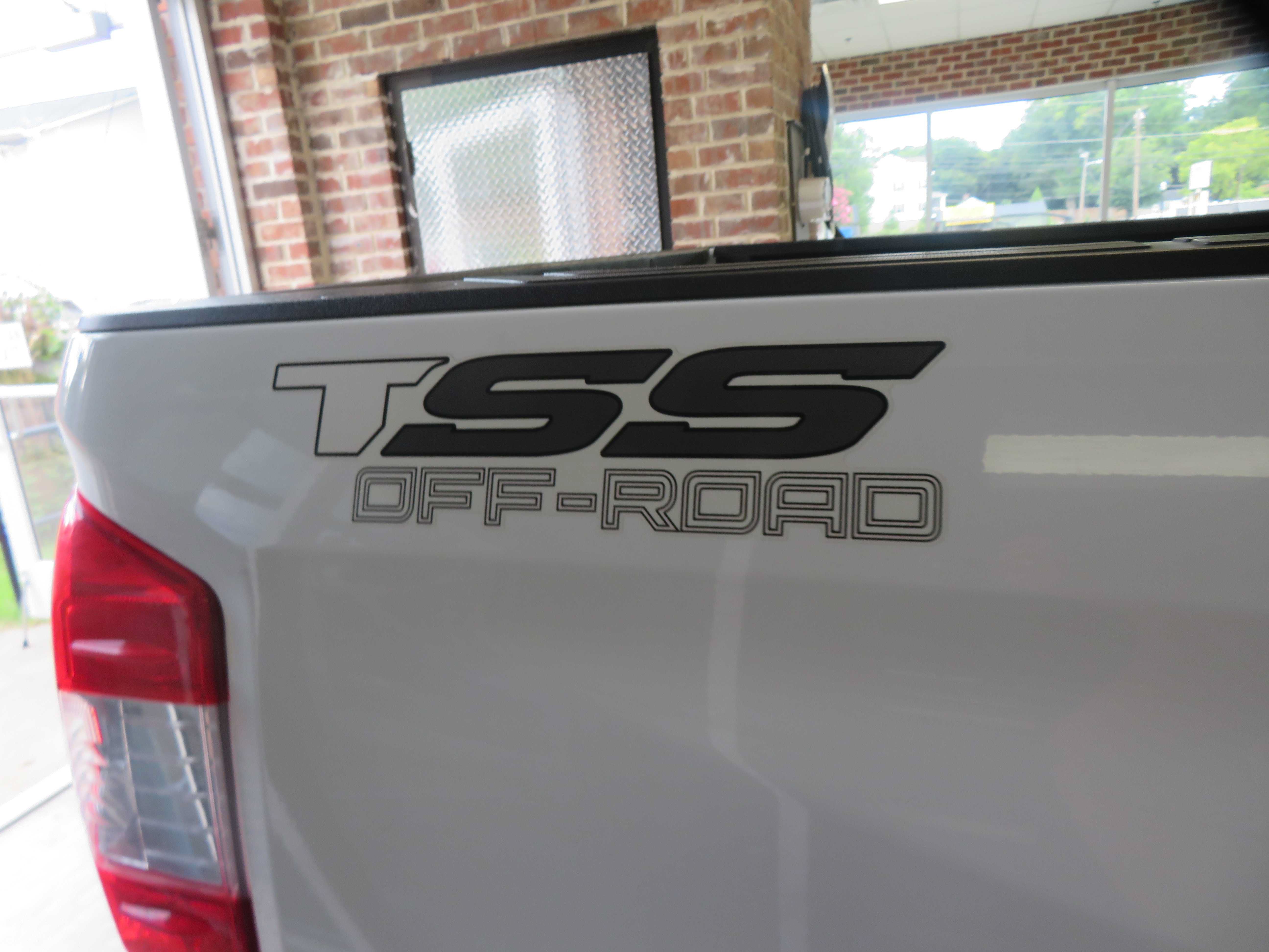 Used 2018 Toyota Tundra SR5 w/ SR5 Upgrade Package AWD/4WD image 67