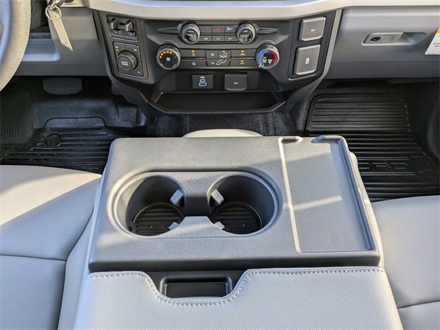 New 2026 Ford F350 XL w/ XL Chrome Package image 19