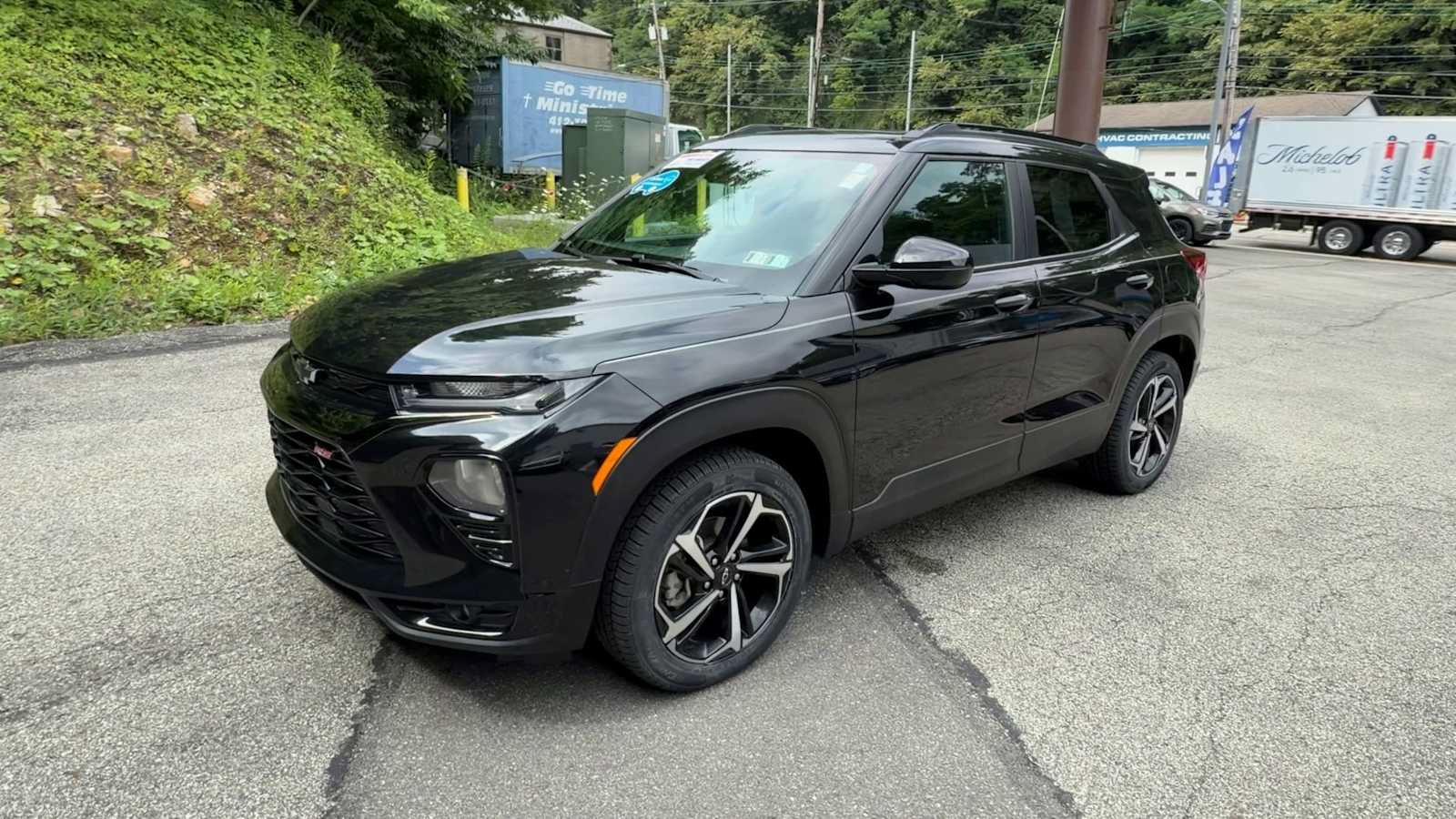 Certified 2023 Chevrolet TrailBlazer RS w/ Sun and Liftgate Package AWD/4WD image 5