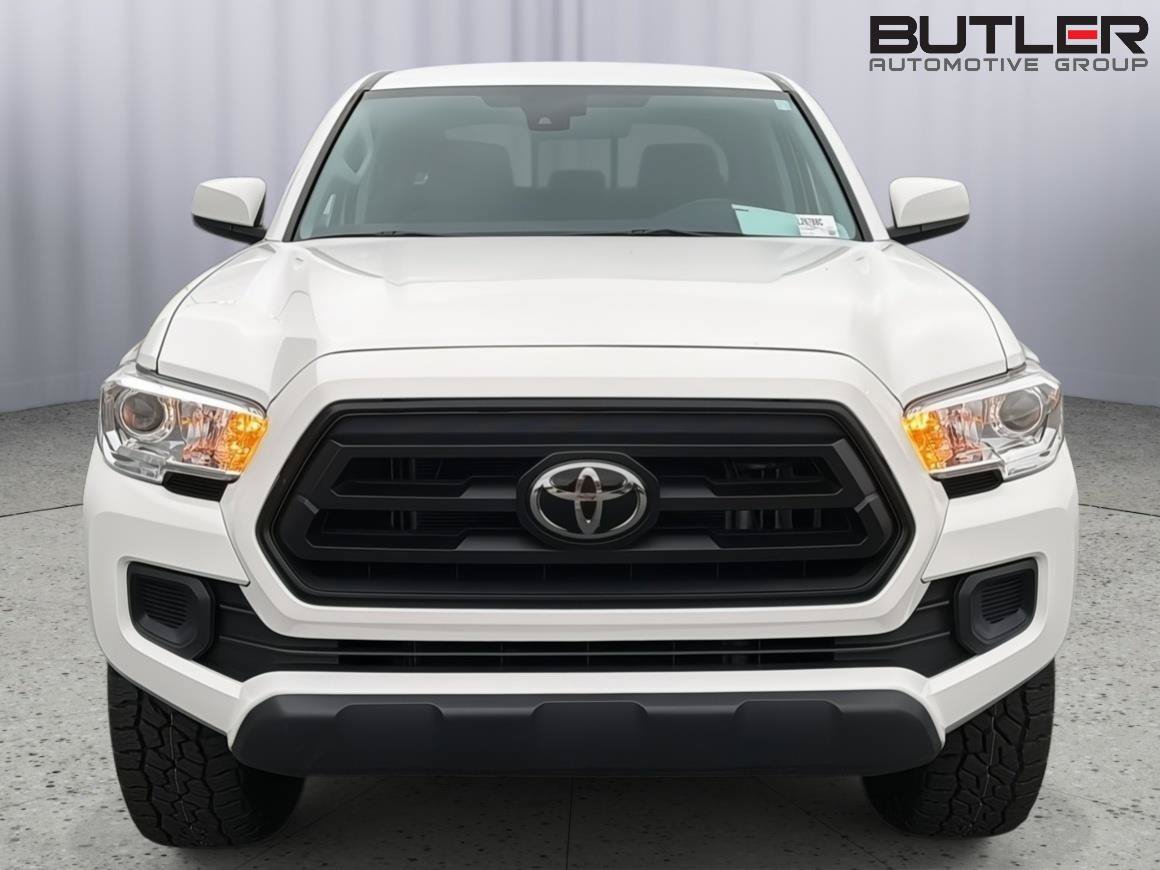 Used 2023 Toyota Tacoma SR AWD/4WD image 10