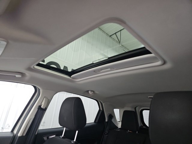 Used 2021 Ford EcoSport SE image 32