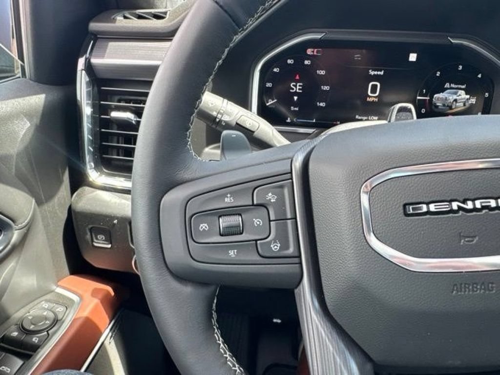 New 2026 GMC Sierra 1500 Denali Ultimate w/ LPO, Black Badging Package AWD/4WD image 22