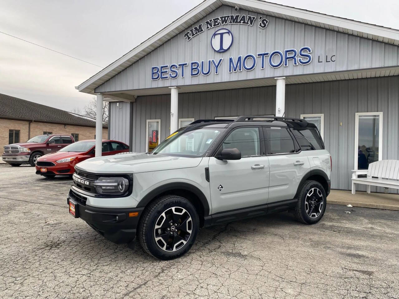 Used 2022 Ford Bronco Sport Outer Banks w/ Tech Package AWD/4WD image 1