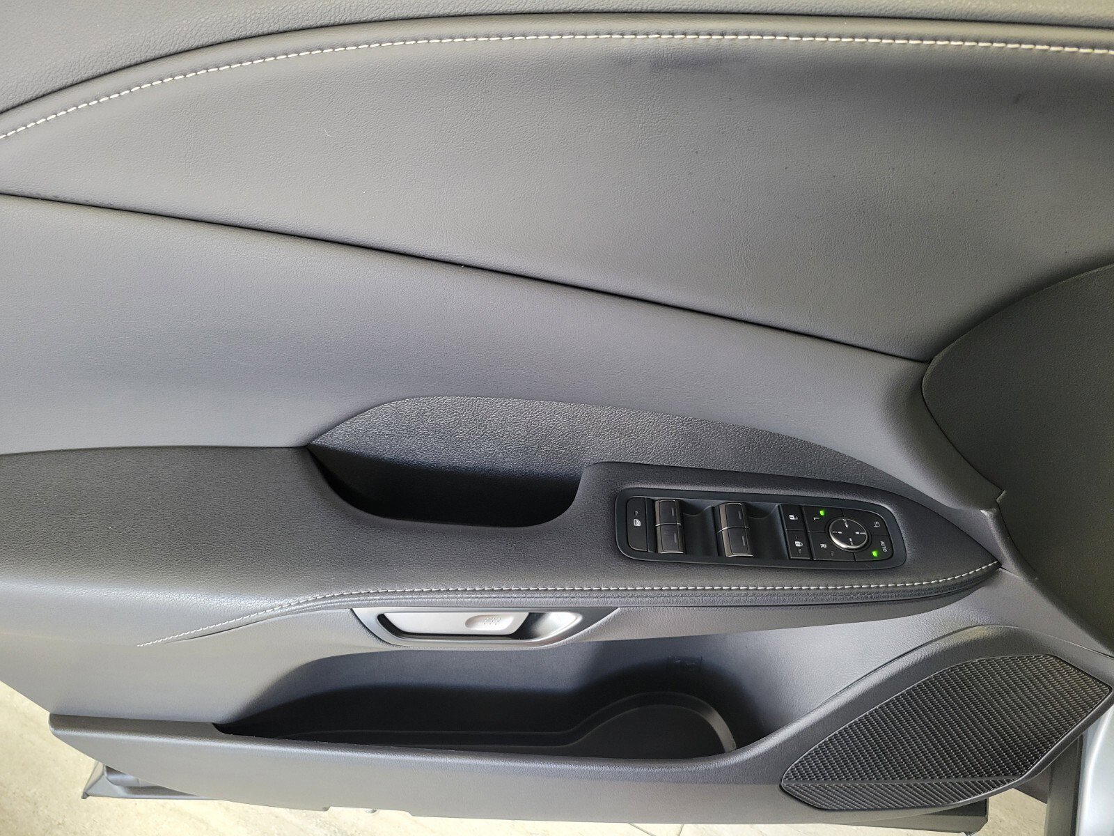 Certified 2025 Lexus RX 350 FWD image 19