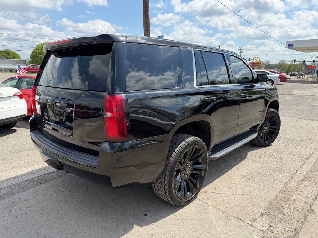 Used 2017 Chevrolet Tahoe LT w/ Luxury Package image 6