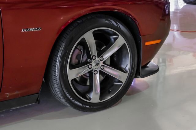 Used 2019 Dodge Challenger R/T w/ Cold Weather Group image 46