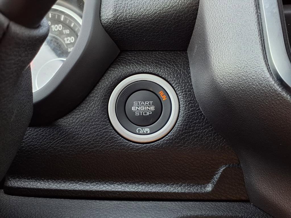 Used 2025 RAM 5500 Tradesman image 27