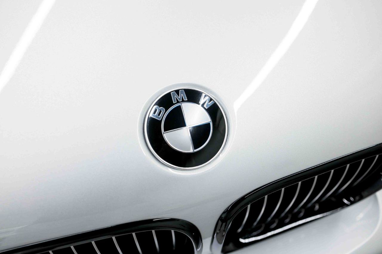 Used 2002 BMW M5 RWD image 19