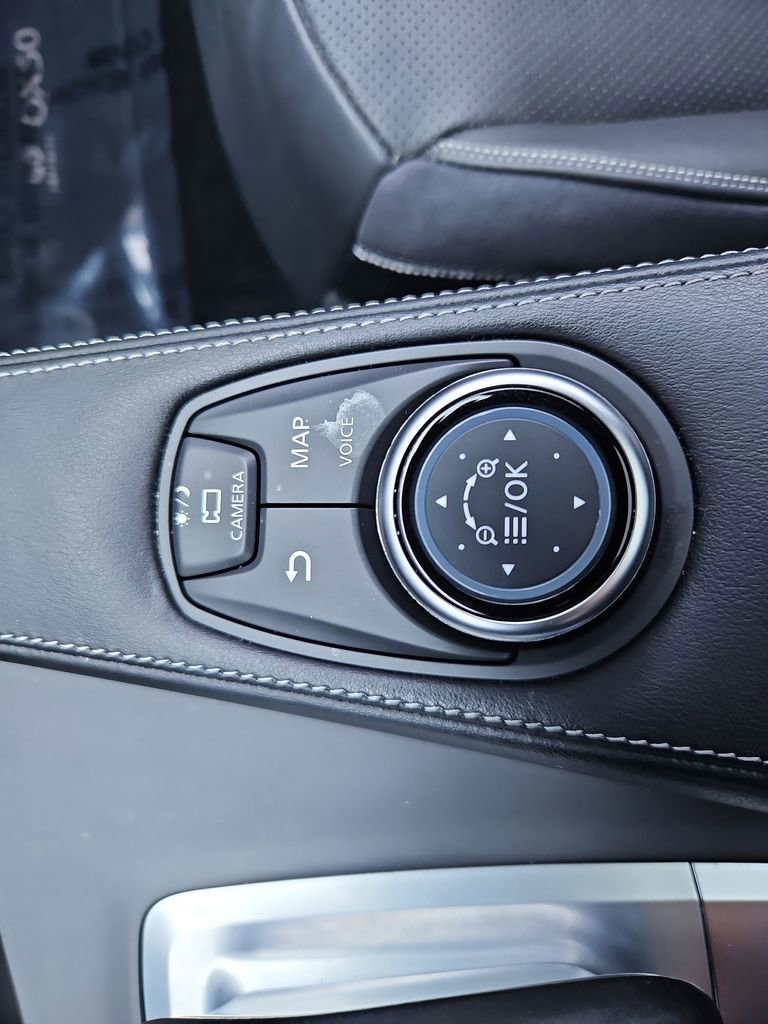 Used 2023 INFINITI QX50 Sport image 23