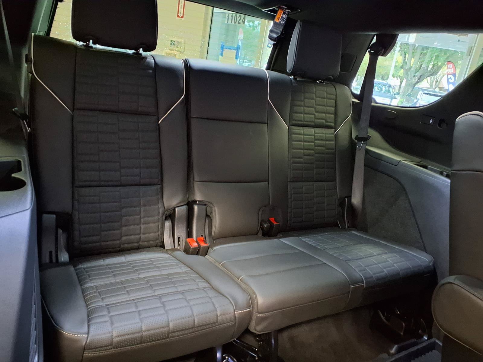 Certified 2026 Cadillac Escalade Platinum Sport w/ LPO, ONYX Package AWD/4WD image 16