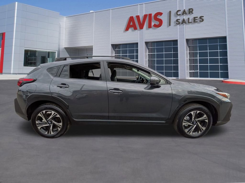 Used 2024 Subaru Crosstrek 2.0i Premium image 5