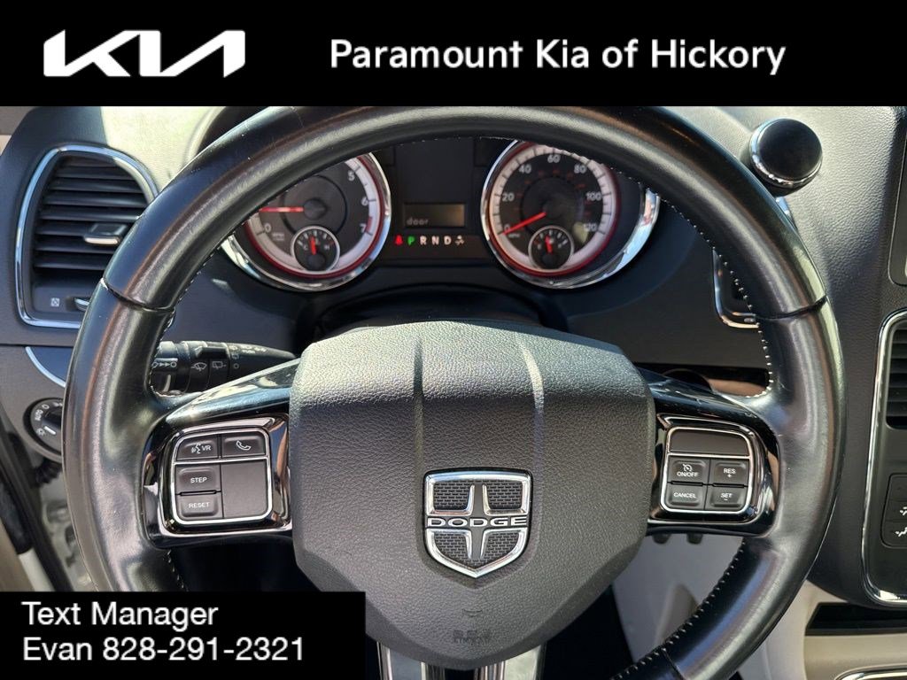 Used 2019 Dodge Grand Caravan SXT image 31