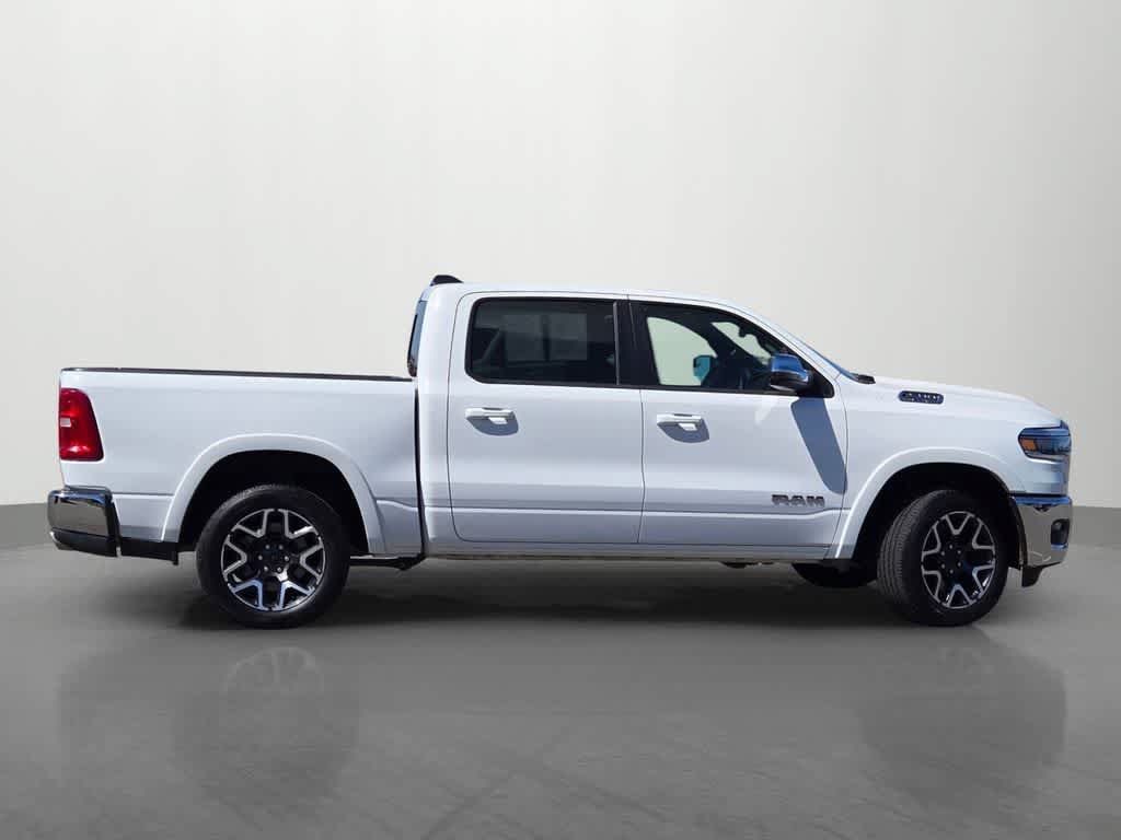 Used 2025 RAM 1500 Laramie AWD/4WD image 7