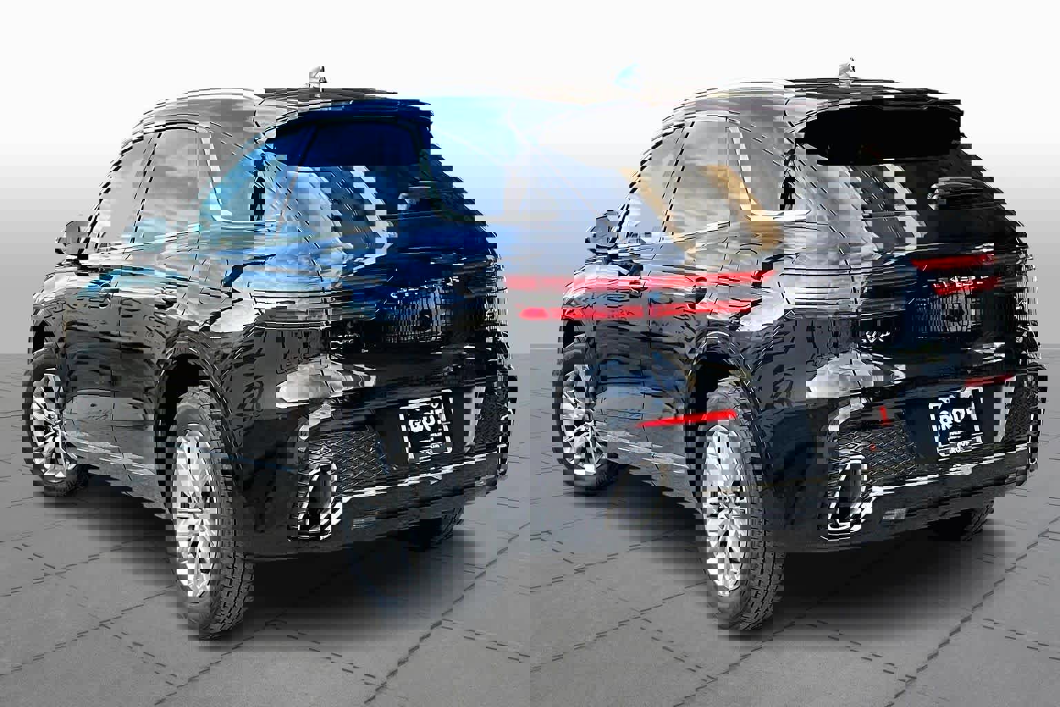 Used 2022 Genesis GV70 2.5T image 11