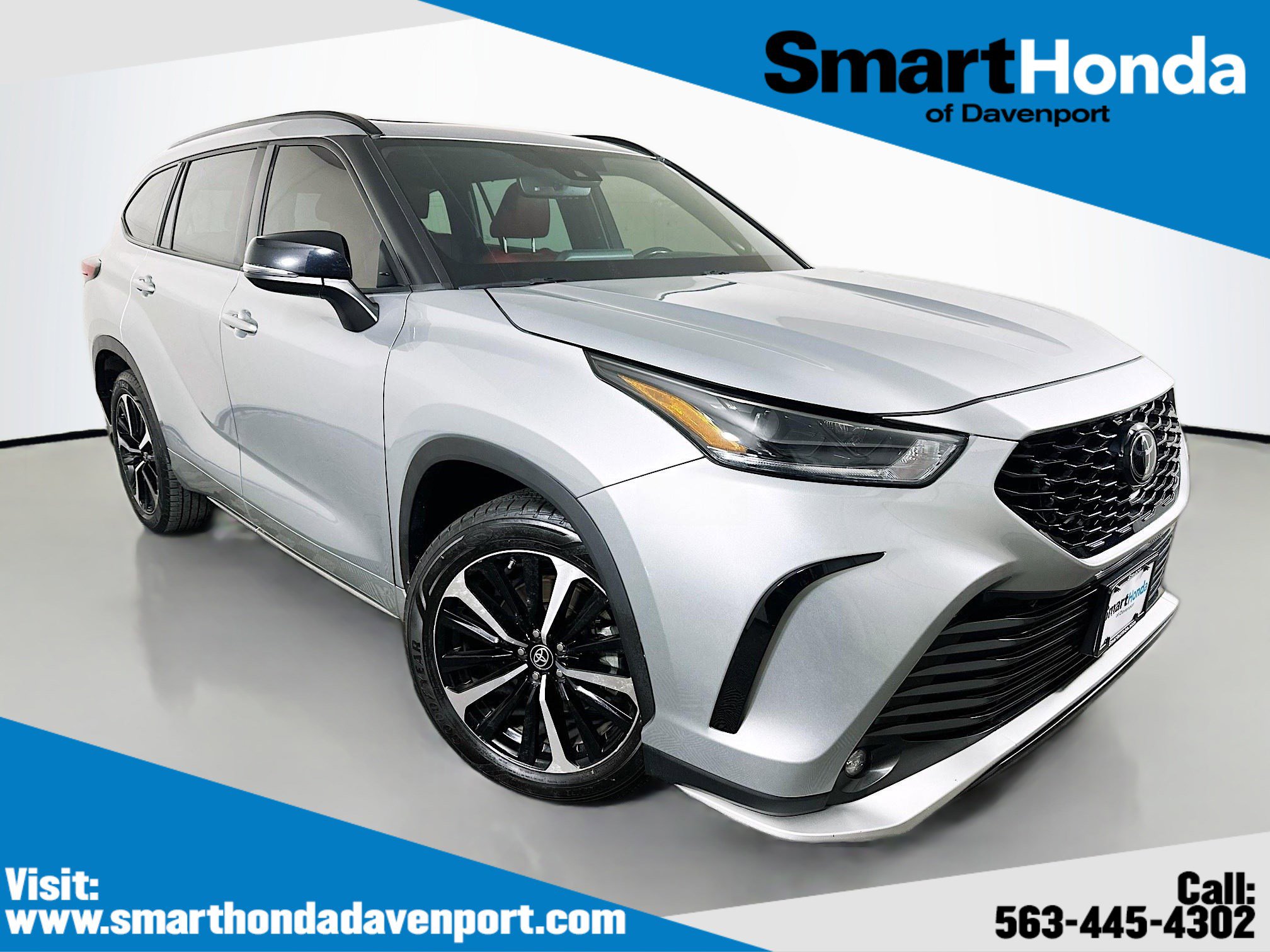 Used 2021 Toyota Highlander XSE AWD/4WD image 1